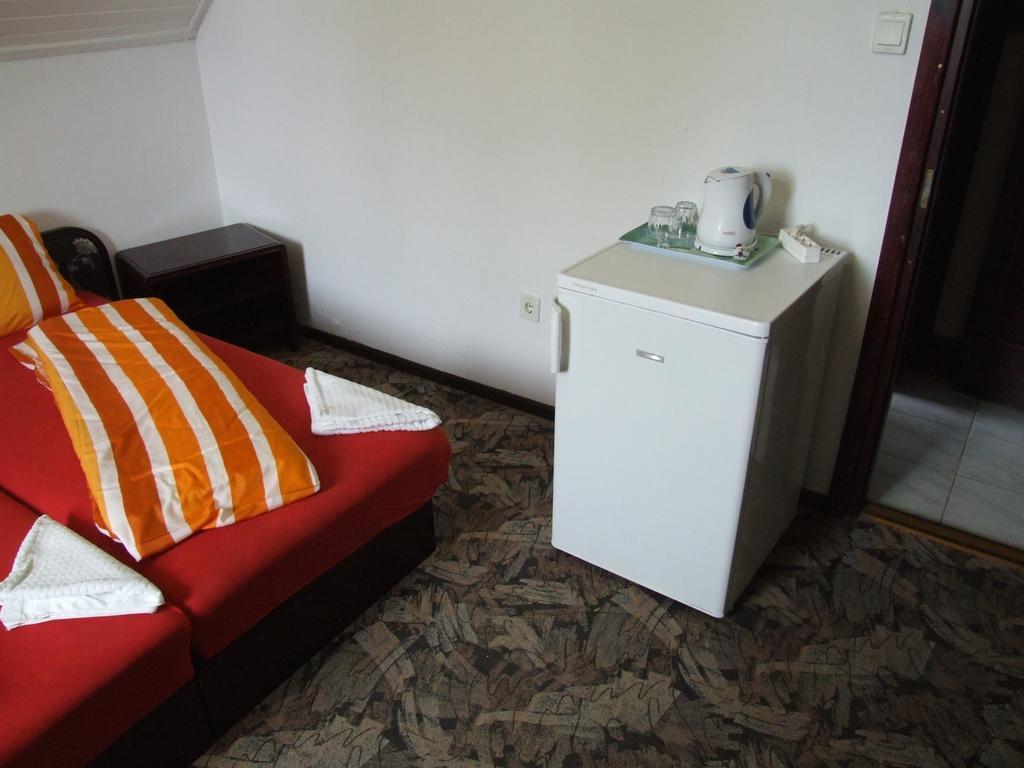 Aranyhid Hotel Balatonboglár Habitación foto